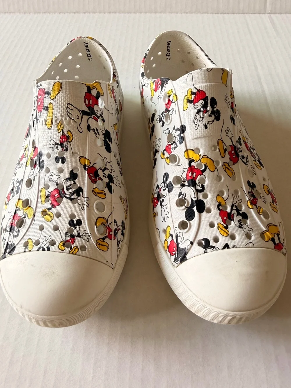 Native Disney Cruise Mickey Mouse Jefferson Water Shoe 12